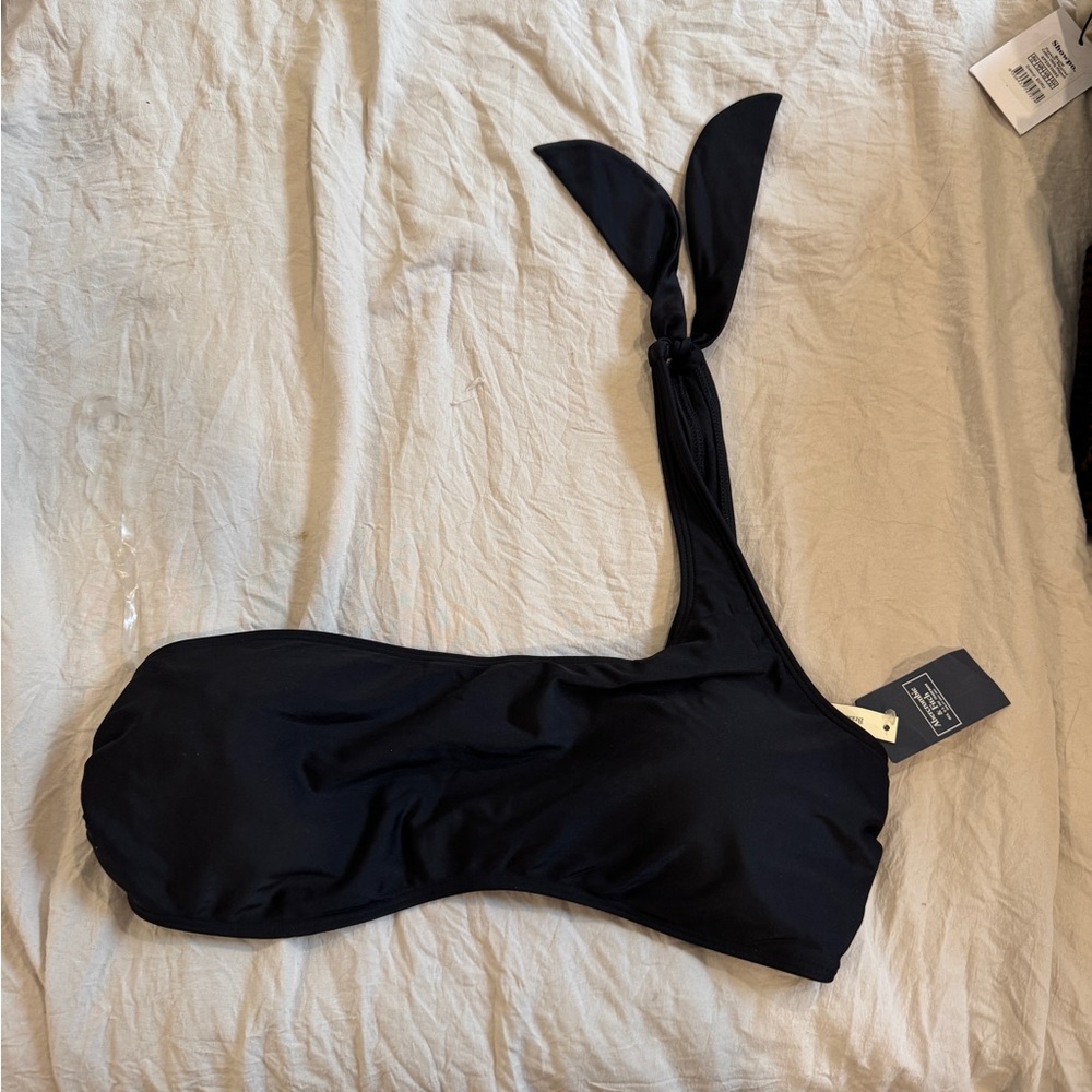 NWT Abercrombie One Shoulder Swim Top
